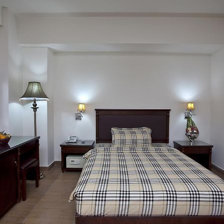 La Rose Hotel シレット エクステリア 写真
